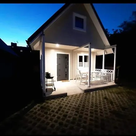 別荘 Monika 1 ウストロニエ・モルスキエ